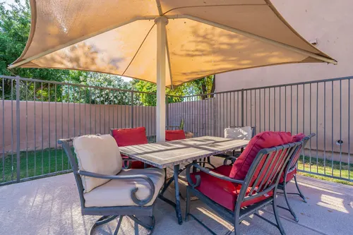 Arcadia Enclave in Phoenix, Arizona
